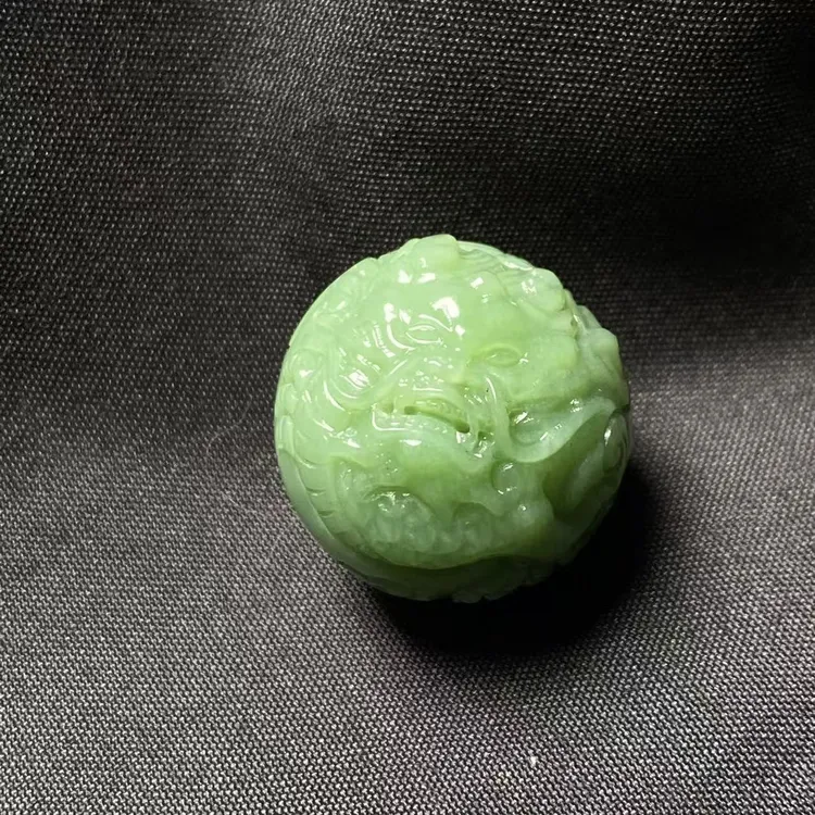 【迈越珠宝】龙行天下和田玉碧玉苹果绿23-24mm单珠雕刻配饰吊坠