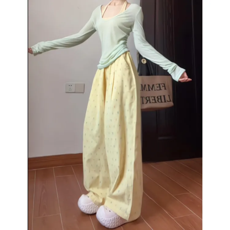 韩系设计感V领薄款防晒上衣女春季2025新款修身显瘦纯欲打底罩衫