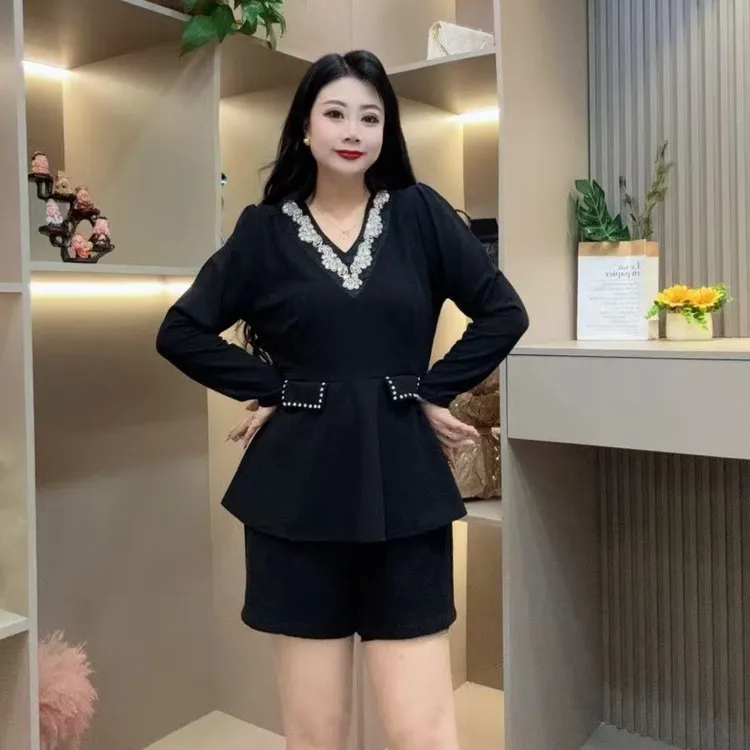 冬季小衫-檬 9375时尚轻奢风亮闪显瘦收腰气质款胖MM大码女装新款