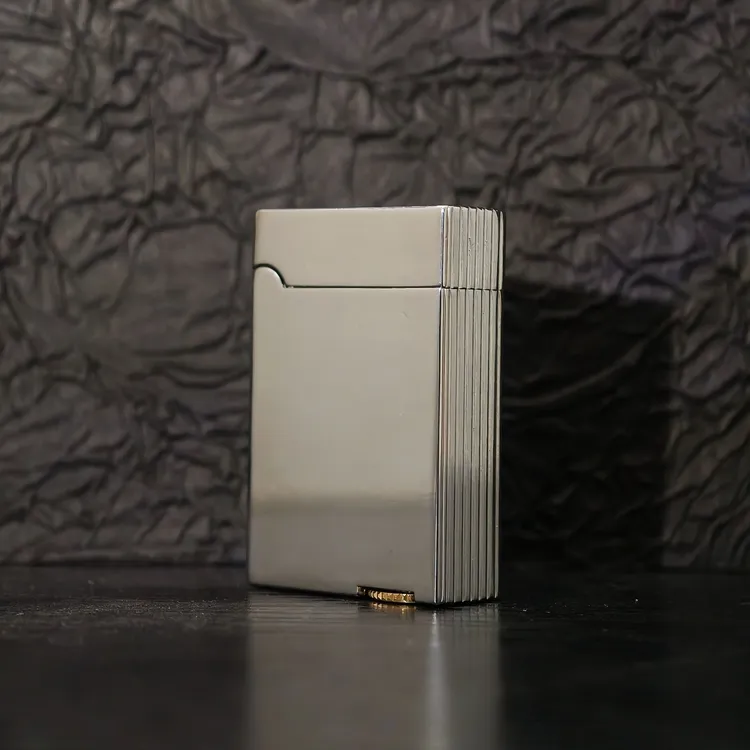 新款智能声控科技四方精雕巴黎钉防风男士时尚打火机