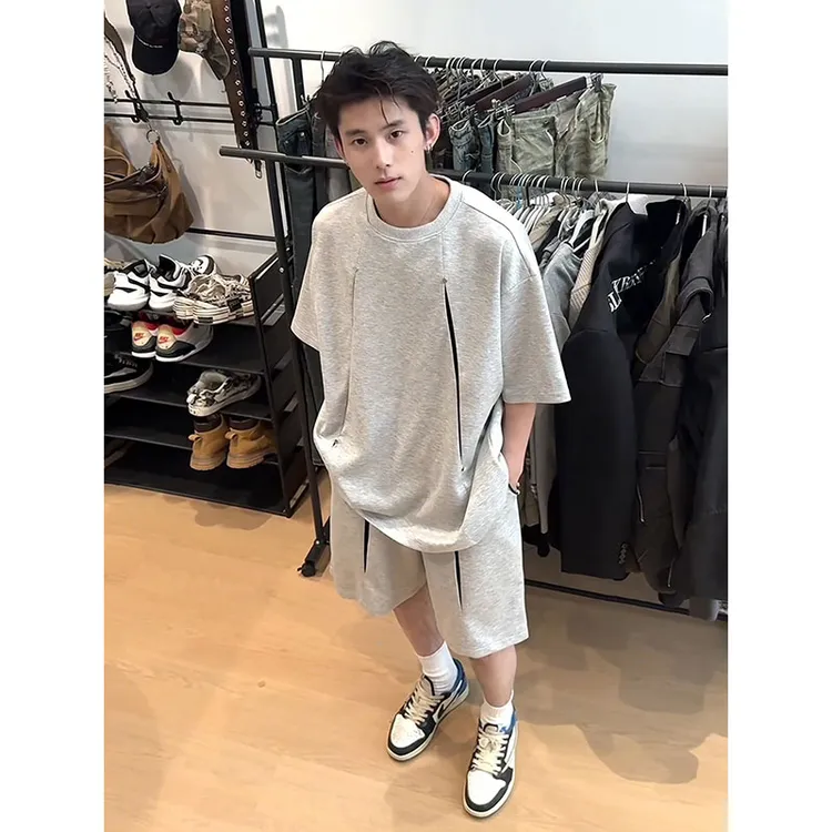 美式高街铆钉短袖t恤男生酷帅穿搭一整套青少年夏季短裤运动套装