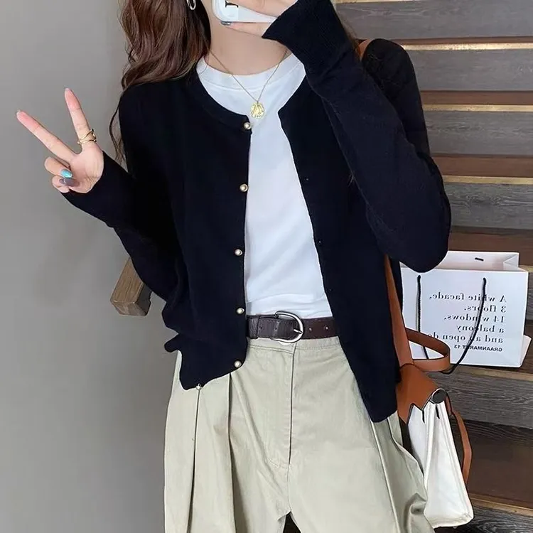 小香风单排扣气质长袖针织开衫女春秋新款软糯显瘦时尚百搭上衣