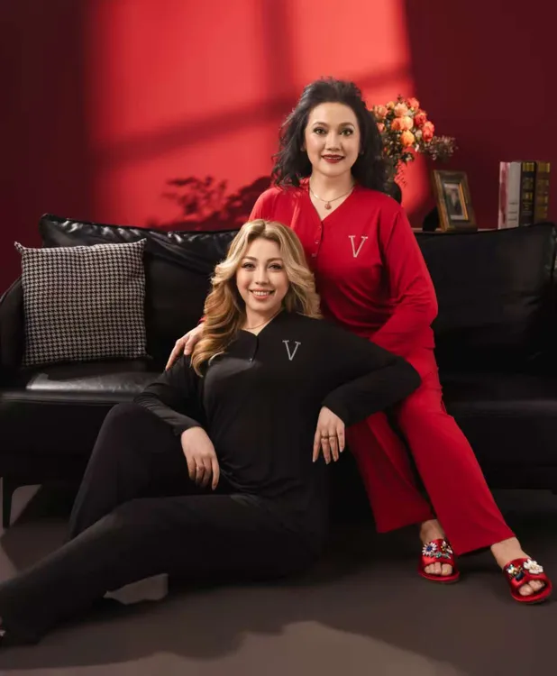 xarifa【长袖】莫代尔烫钻女士睡衣套装两件套宽松休闲显瘦3291