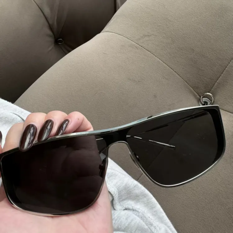 XYSF极简 欧美金属黑超高品质墨镜