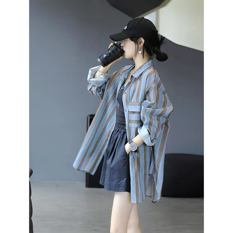 条纹衬衫女春秋款洋气减龄气质女装感长袖小清新宽松上衣