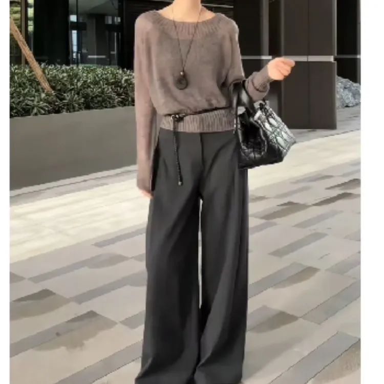 新款时尚纯色上衣高腰显瘦直筒裤百搭女装