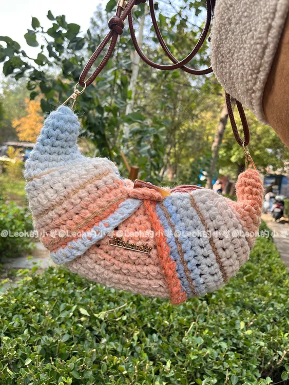 loeh的小娄软绵绵牛角包时尚百搭DIY编织材料包