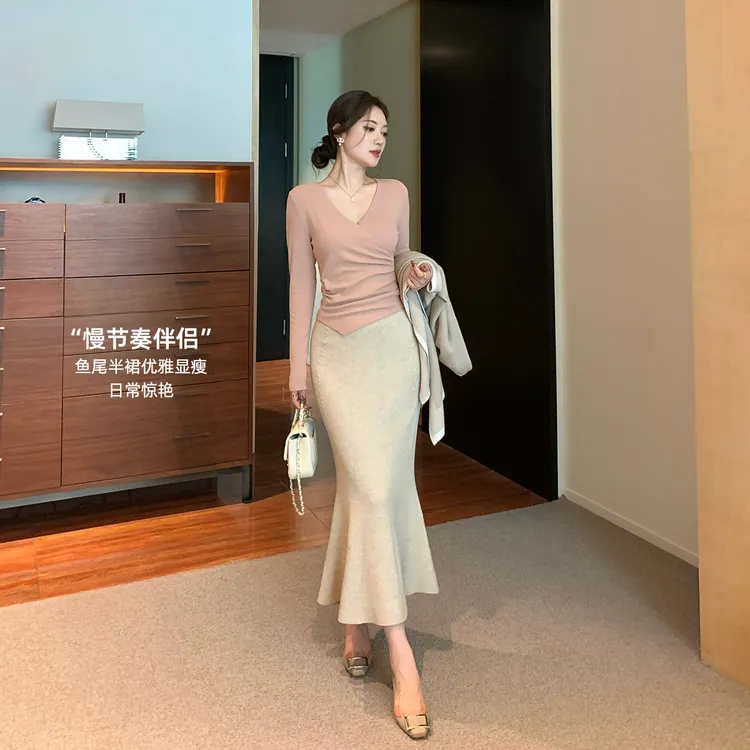 林关关【慢节奏伴侣】优雅气质显瘦针织鱼尾半身裙温柔百搭包臀裙女