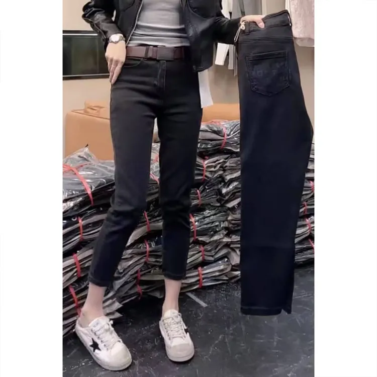 艾塔莉烟管牛仔裤子女新款春季胖mm大码小脚裤显瘦铅笔裤女小个子