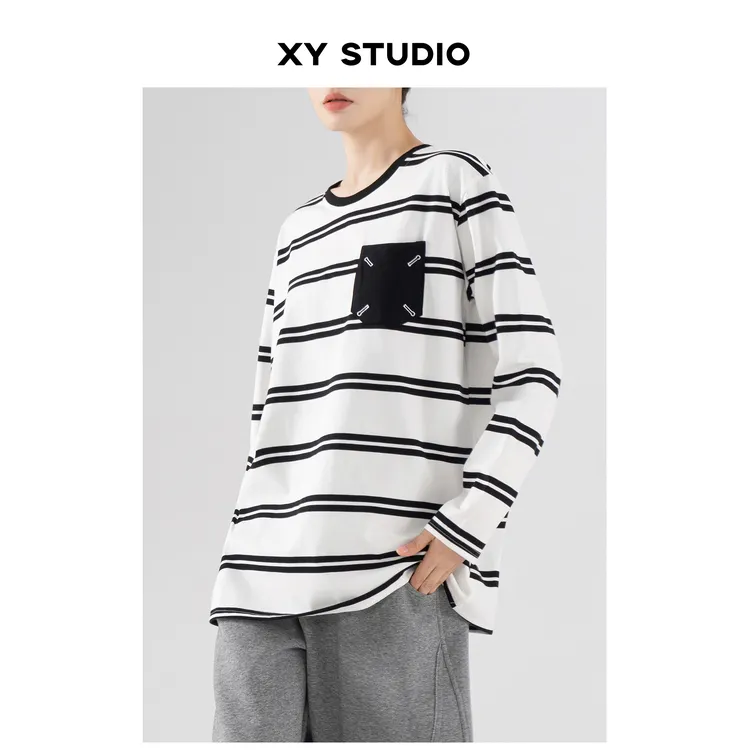 复古条纹圆领长袖T恤女设计感撞色口袋宽松百搭显瘦中长款打底衫