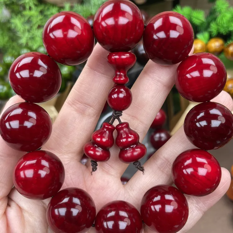 2.0红油琥珀木文玩手串