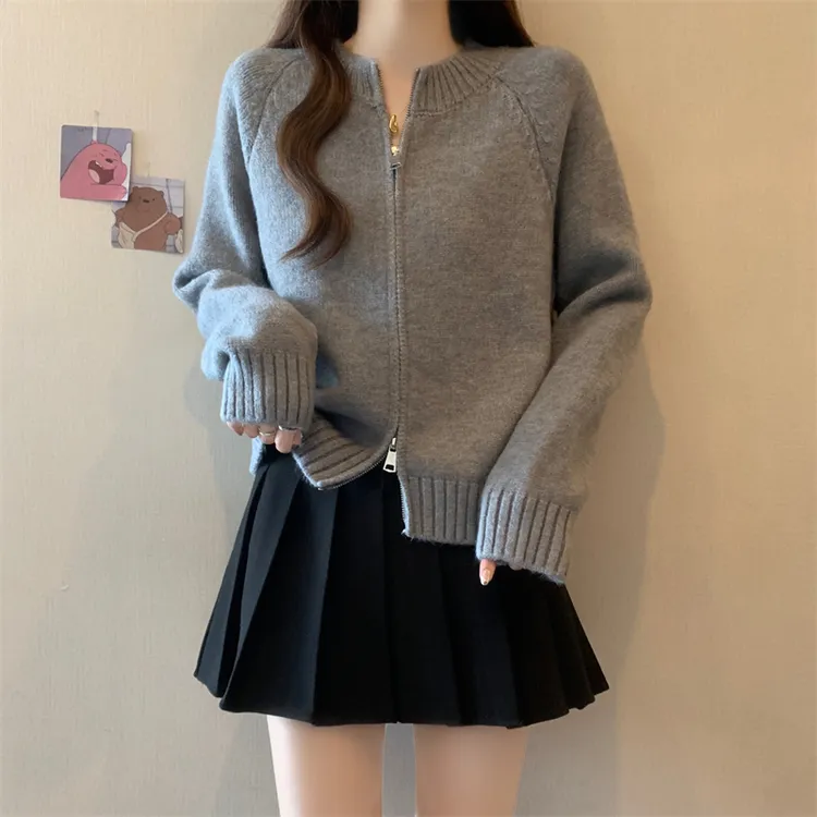 2025秋冬新款双拉链加厚毛衣开衫法式宽松复古高级感针织外套上衣