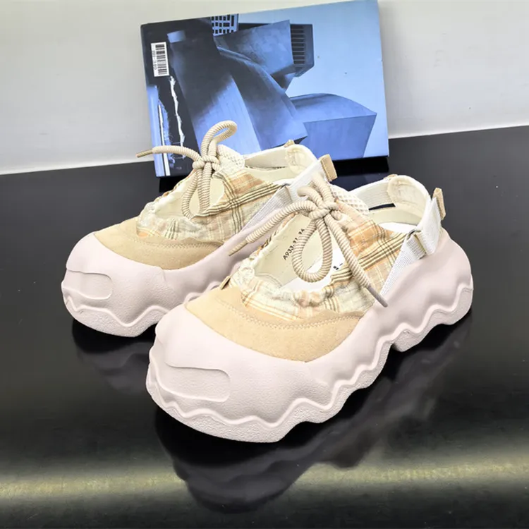 2025年夏季新款真皮拼布厚底镂空超软超轻百搭休闲大头凉鞋女鞋潮