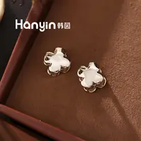 铜合金合成锆石耳饰 高定轻奢百搭猪鼻子四叶草耳环AAA
