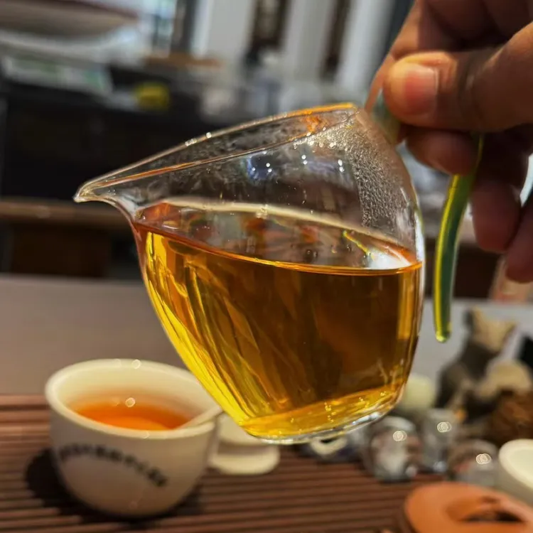 云南凤庆古树红茶高香花果香薯香型红茶礼盒