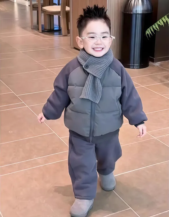 男童韩版加厚棉服拉链外套冬季套装2025新款男孩加绒保暖弯刀裤潮