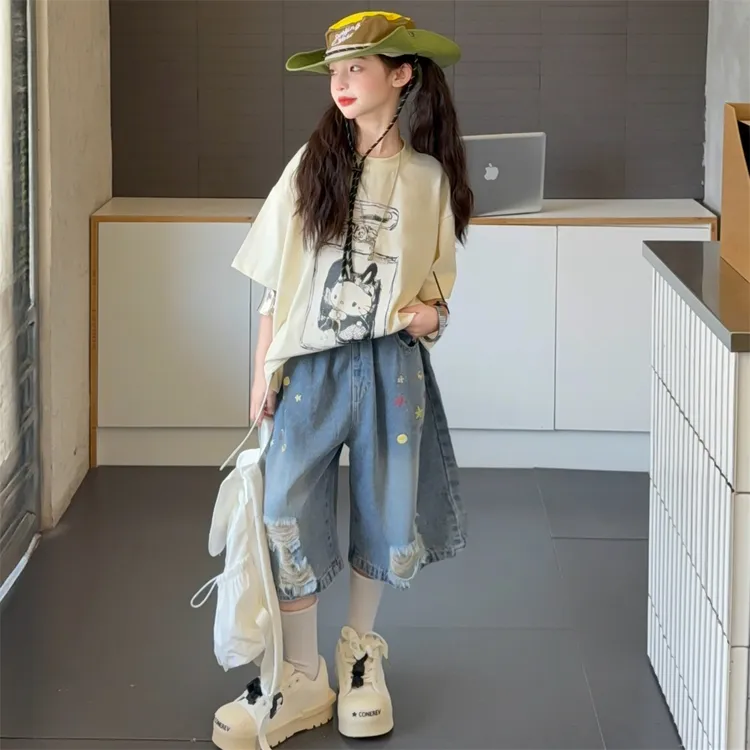 女童夏装套装2025新款洋气中大童潮流短袖T恤时尚牛仔中裤两件套