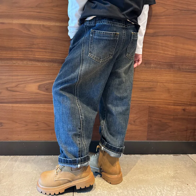 男童牛仔裤子直筒简约高级宽松2025秋冬加绒男孩宝宝潮流韩版长裤