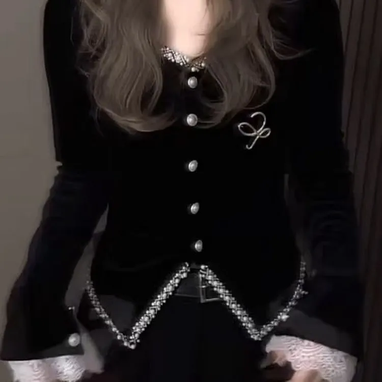 黑色新款时尚休闲风百搭内搭秋冬轻奢长袖打底衫洋气收腰显瘦上衣