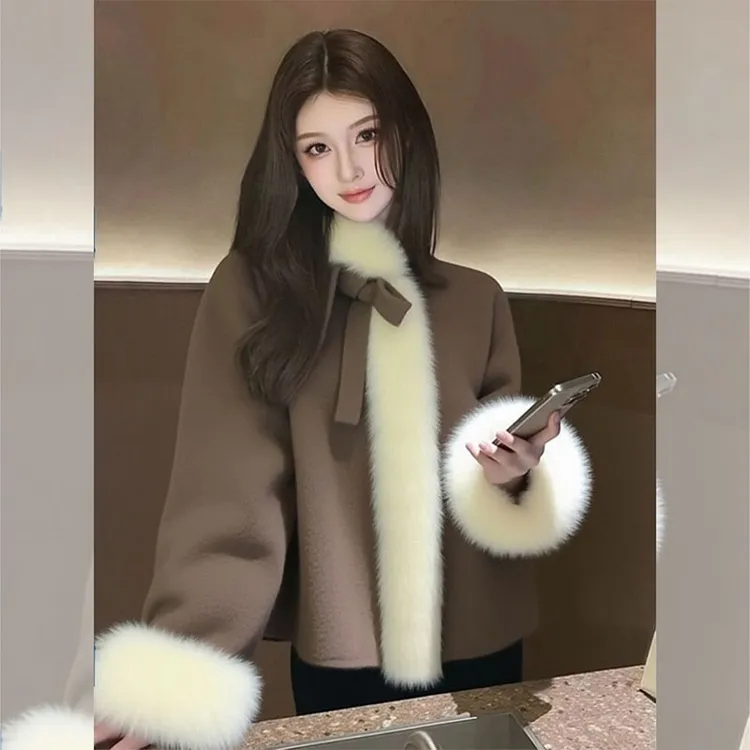 冬季新款毛茸茸保暖外套女时尚百搭气质上衣轻熟风设计感外搭衣服