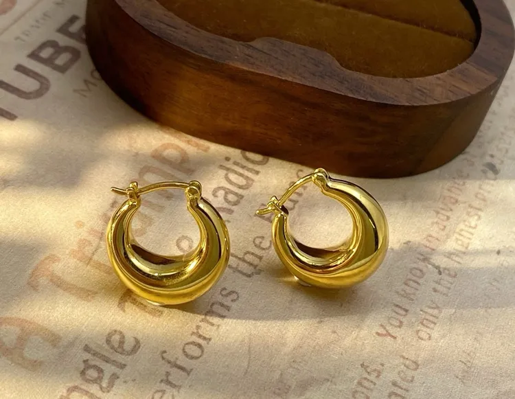 裕璨 18K金月牙耳包时尚百搭法式耳环