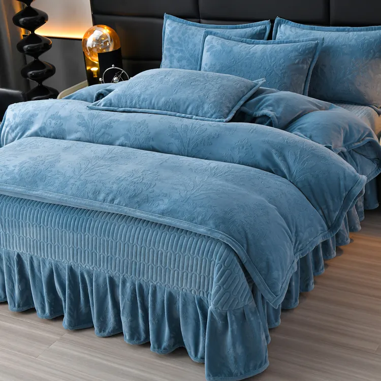 加绒夹棉牛奶绒床盖款四件套冬季加厚双面绒雕花绒被套珊瑚绒漂亮
