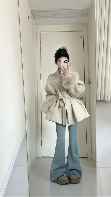 2025冬季新款韩系穿搭毛袖毛呢加厚外套搭配牛仔裤显瘦两件套装女