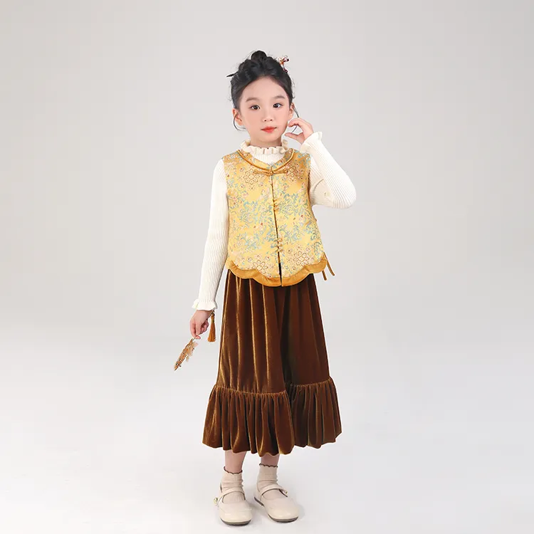 80819女童新中式汉服2025秋冬新款儿童洋气中国风马甲半身裙套装