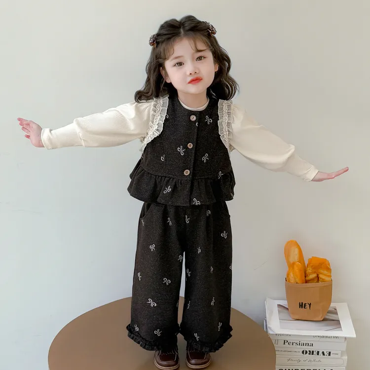 女童春秋套装2025新款儿童韩版女宝宝秋季时髦马甲三件套女孩洋气