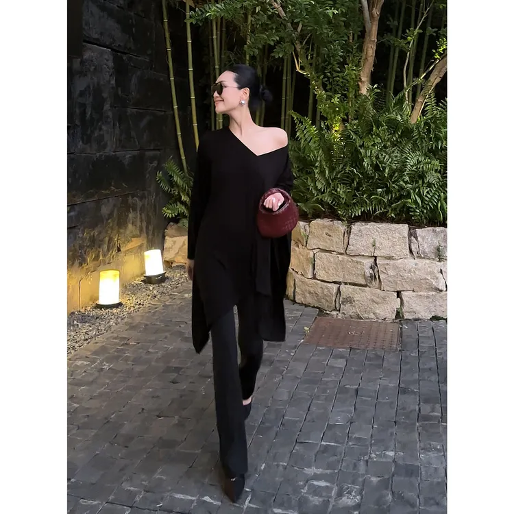 紫紫   红人袍    莱赛尔解构多穿经典红人夜上衣秋季ZD07SZHJ103