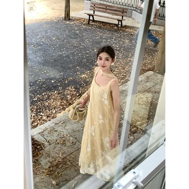 【赵小小yimao】28879 夏季温柔系穿搭新中式轻薄刺绣气质连衣裙女