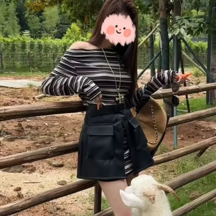 纯欲风辣妹气质一字肩条纹连衣裙女2025早秋新款设计感叠穿两件套