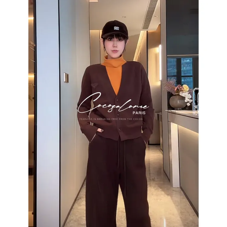 韩彬彬"焦糖"秋冬100绵羊毛假两件撞色高领简约百搭毛衣女3046-8