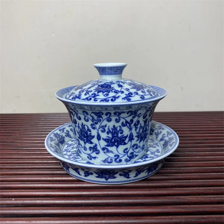 青花缠枝莲马蹄三才盖碗高温瓷釉下彩家用功夫茶具套组防烫盖碗