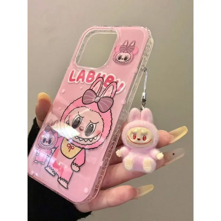 王胖胖卡通粉色植绒可爱呲牙小怪兽挂件适用iphone16promax苹果15