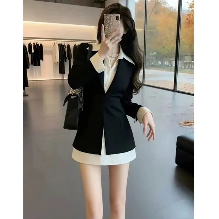 INS CEC重要场合名媛气质轻奢高级感法式赫本风假两件连衣裙