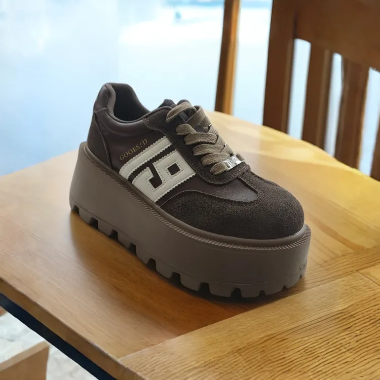 单鞋舒适秋季时尚休闲鞋厚款棕色运动鞋增高厚底女鞋