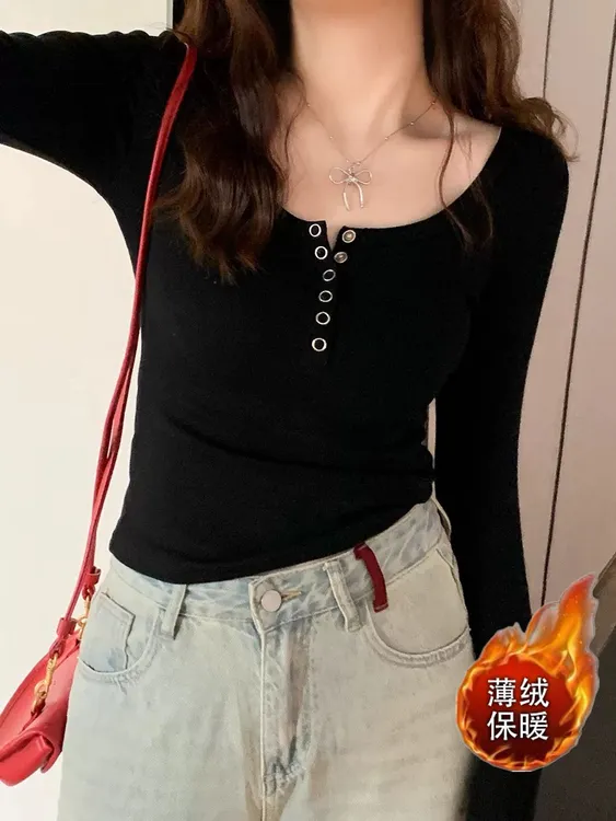 氛围感u领长袖纽扣T恤女秋冬甜酷修身辣妹打底衫薄绒保暖内搭上衣