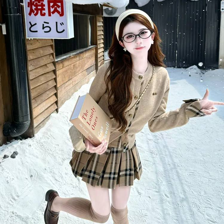 英伦风针织毛衣连衣裙子女2025新款巨好看韩系一整套装深冬季穿搭