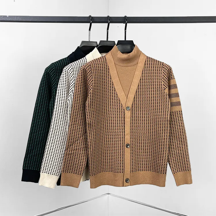 秋冬季新款男士格子提花保暖长袖假两件半高领针织衫百搭修身毛衣