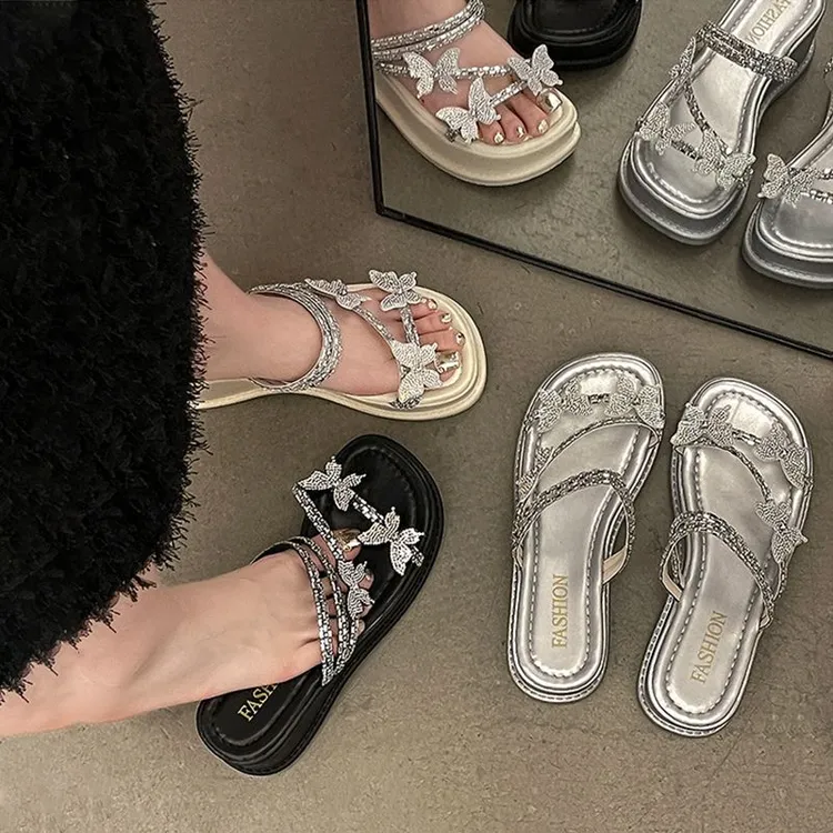 水钻蝴蝶结厚底凉拖鞋2025夏季新款外穿时尚百搭坡跟松糕一字拖WX