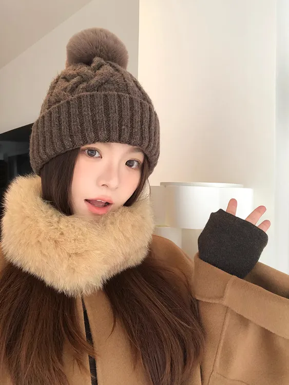 麻花毛线针织帽子女冬季保暖加绒加厚百搭套头帽防风护耳包头冷帽