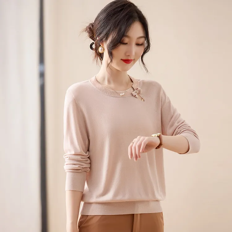 王小鸭洋气针织衫女2025秋季新款时尚薄款中年妈妈秋装薄款小衫
