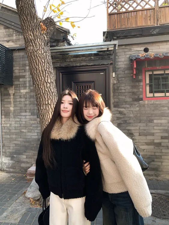 复古大毛领羊羔毛外套女秋冬新款保暖皮毛一体加厚休闲夹克上衣