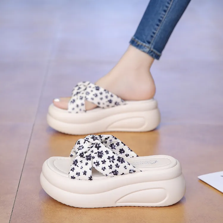 拖鞋女夏外2025年夏季时尚百搭厚底增高软底轻便国风软底凉拖鞋潮