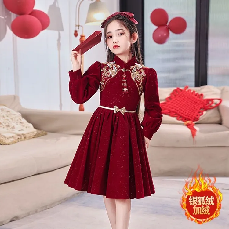 拜年服女童红色礼服连衣裙2026新款中国风儿童新年装加绒加厚裙子
