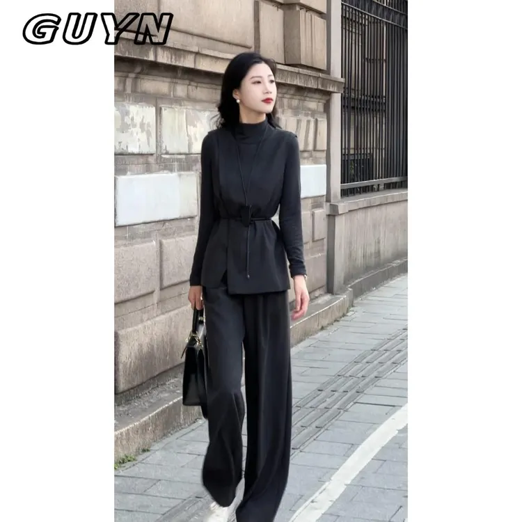 GUYN高级感时尚套装女士春秋新款气质马甲长袖打底衫阔腿裤三件套