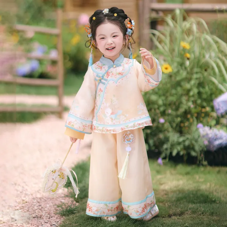 幼儿园女童汉服格格服套装秋款新中式国风女孩古风仙气演出服唐装