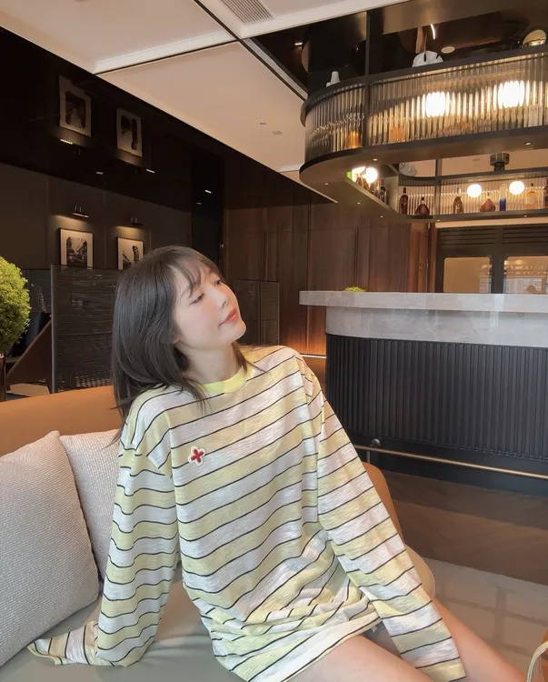 BETTER JOELAY -【洒脱女主】百搭宽松长袖T恤KH3083