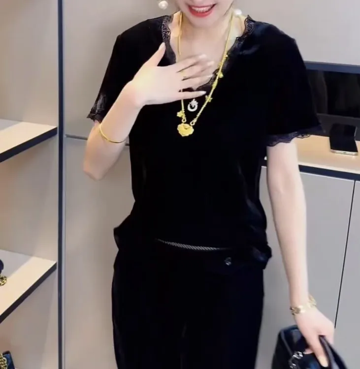 短袖宽松型V领立体装饰T恤韩版夏装时尚网红潮流百搭